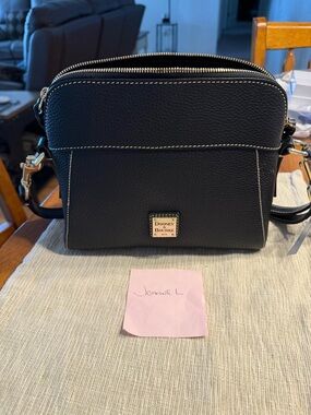 Dooney and Bourke crossbody bag